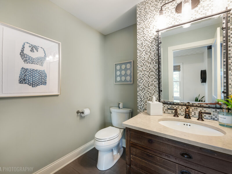 335 Hampshire Lane Lakewood IL 60014