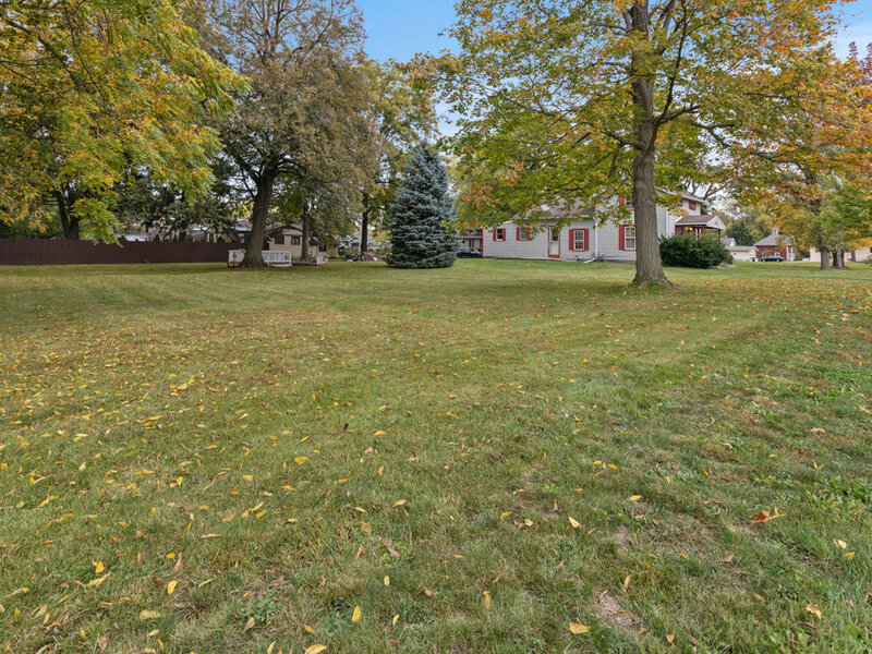 704 W Grant Highway Marengo IL 60152