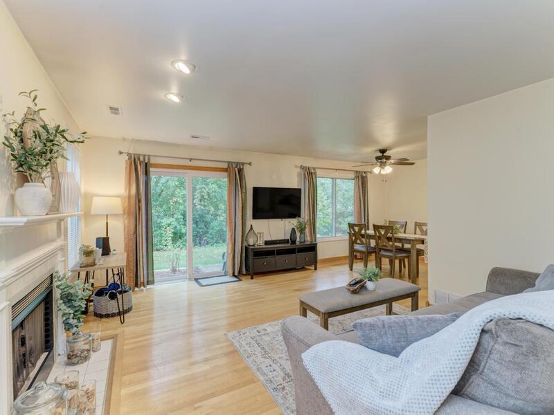 5522 Barclay Court Clarendon Hills IL 60514