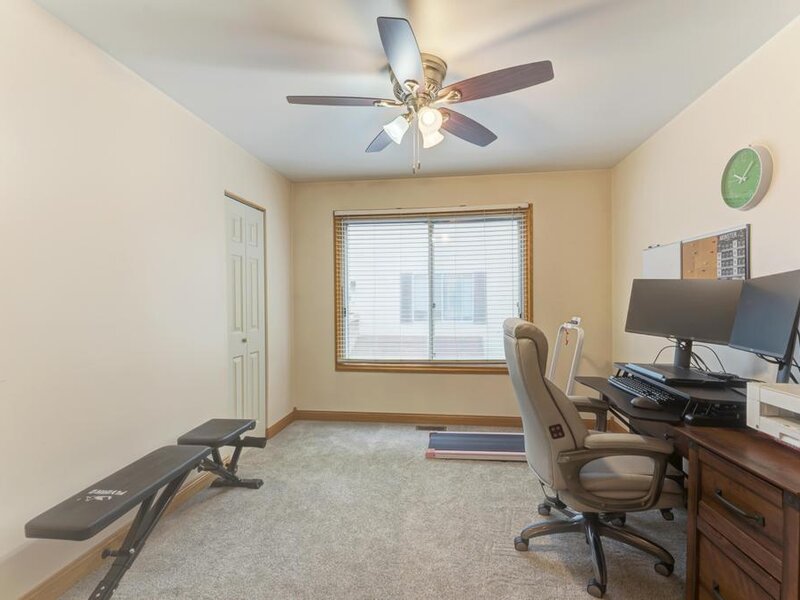 5522 Barclay Court Clarendon Hills IL 60514