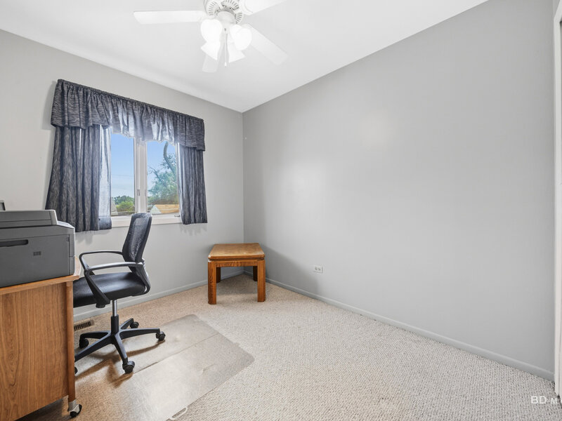 6314 W 85th Street Burbank IL 60459