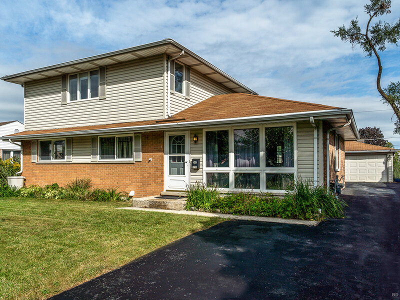 6314 W 85th Street Burbank IL 60459