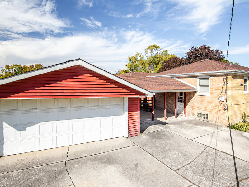 5101 W 83rd Street Burbank IL 60459