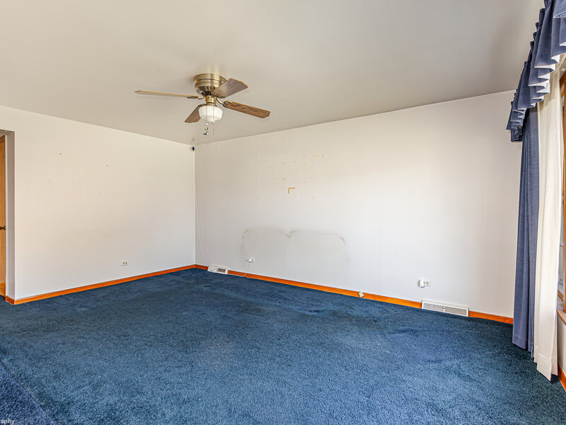 5101 W 83rd Street Burbank IL 60459