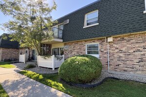 Photo of 8431 W 99th Terrace Palos Hills IL 60465 Unit 206