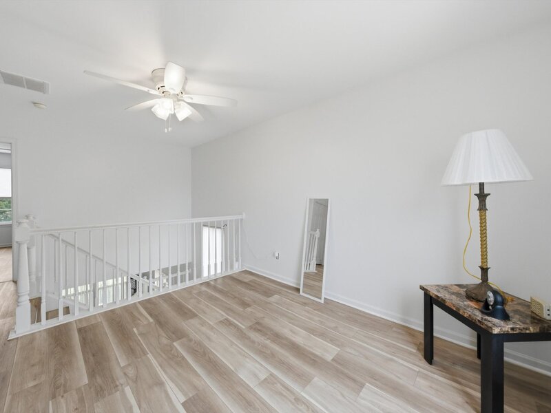 678 S Shannon Drive Romeoville IL 60446