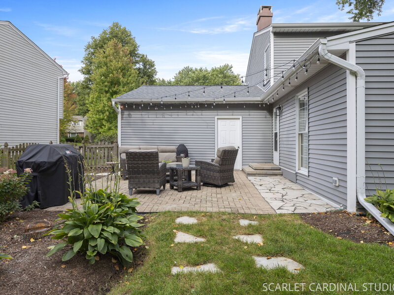 1608 Clyde Drive Naperville IL 60565