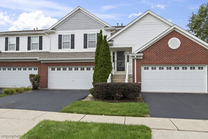 Photo of 1582 Matthew Drive Algonquin IL 60102 Unit 1582