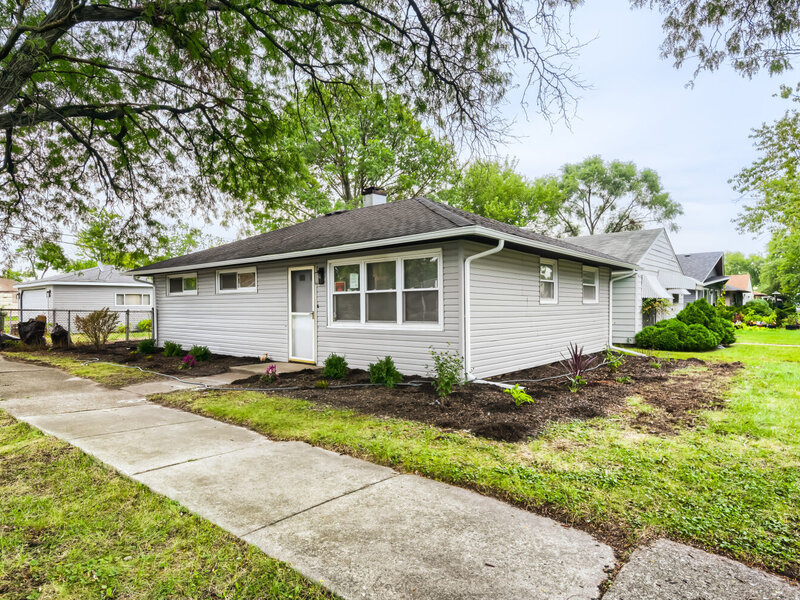 15301 Dorchester Avenue Dolton IL 60419