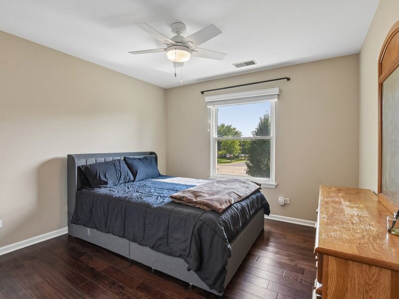 1931 Crossing Court Naperville IL 60540