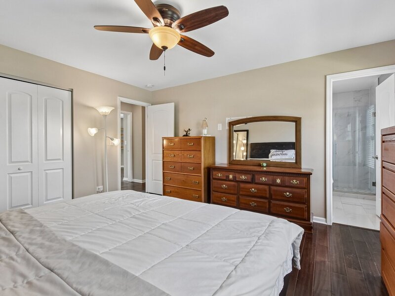 1931 Crossing Court Naperville IL 60540