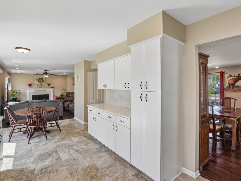 1931 Crossing Court Naperville IL 60540