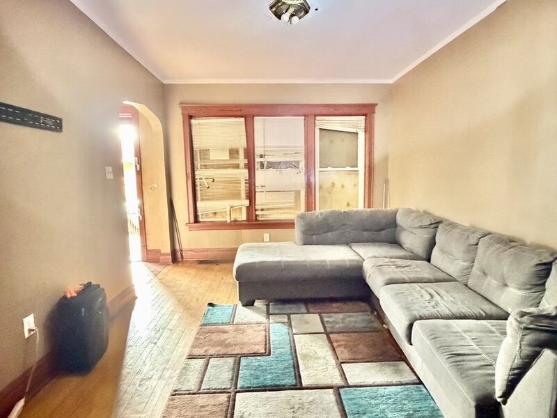 1312 W 73rd Place Chicago IL 60636