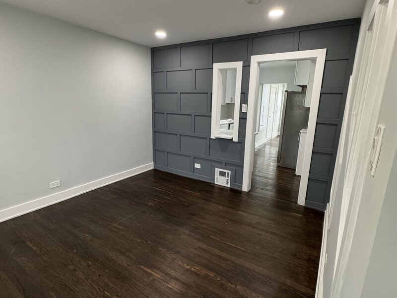 11056 S Sangamon Street Chicago IL 60643