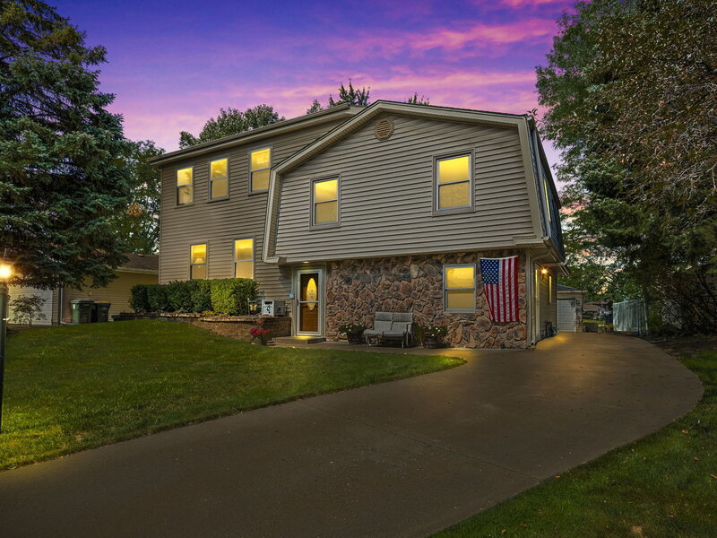 1476 Worden Way Elk Grove Village IL 60007