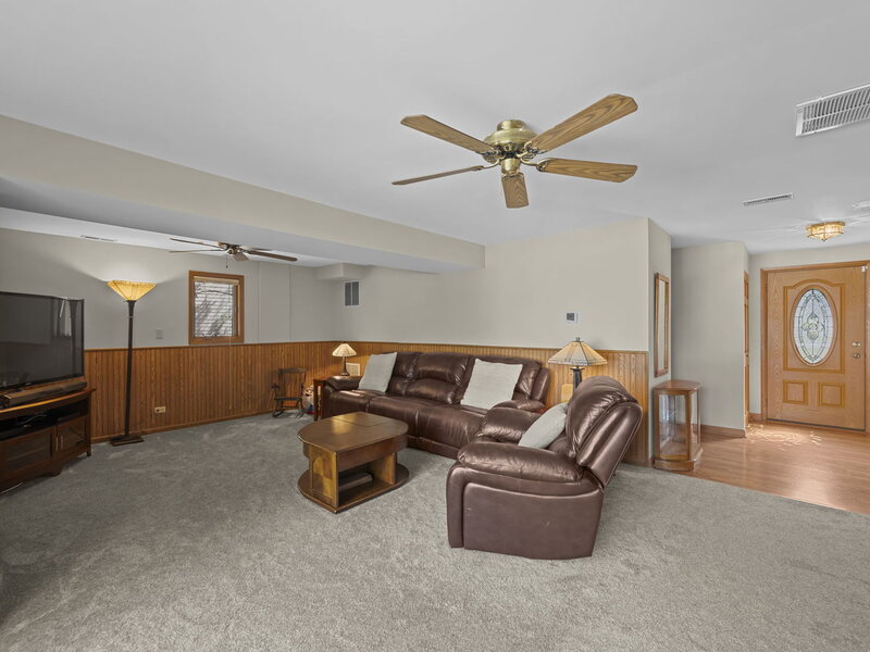 1476 Worden Way Elk Grove Village IL 60007