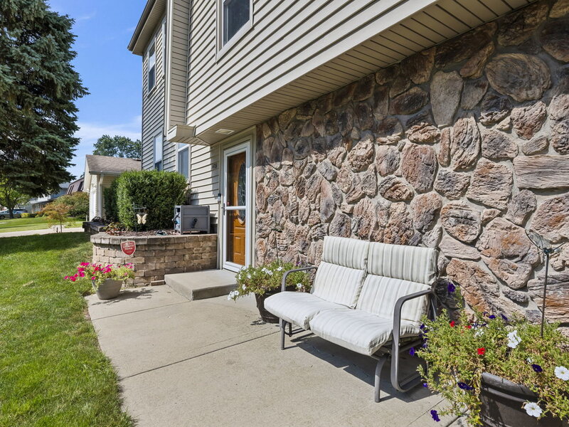 1476 Worden Way Elk Grove Village IL 60007