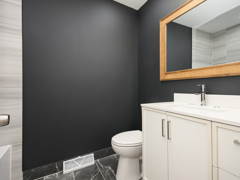 1005 W 103rd Street Chicago IL 60643