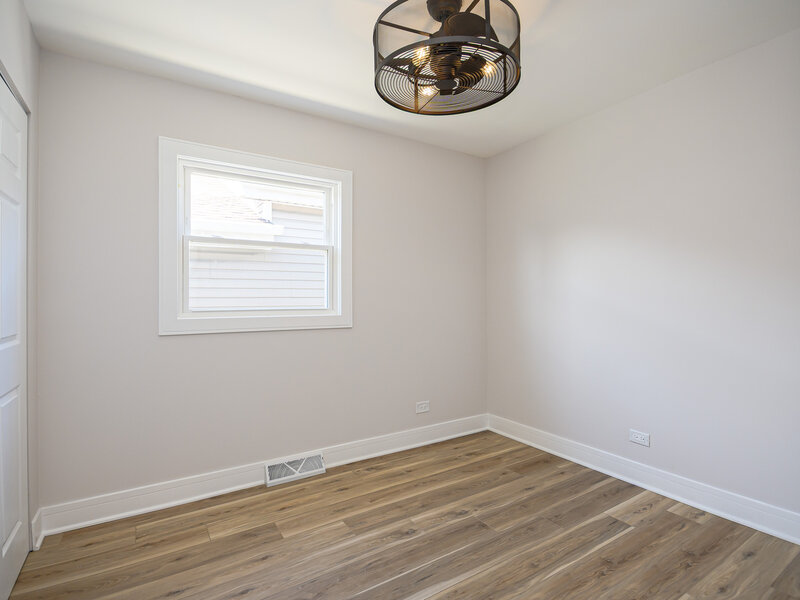 1005 W 103rd Street Chicago IL 60643