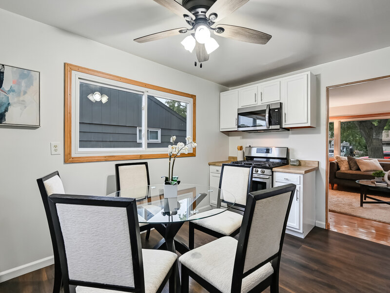 15548 Elm Street South Holland IL 60473