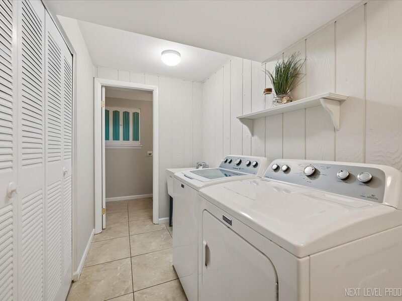 427 Chopin Court Schaumburg IL 60193