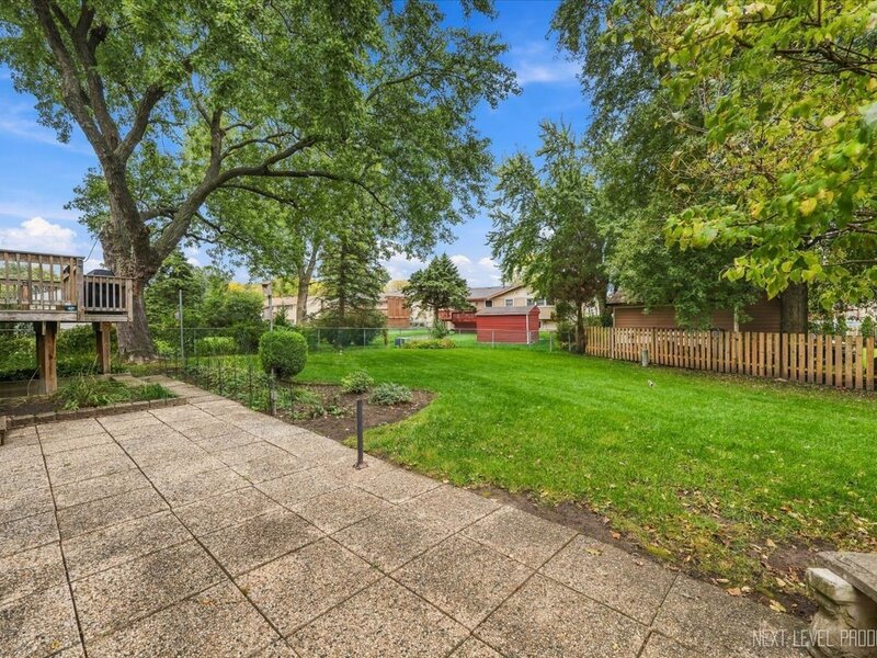 427 Chopin Court Schaumburg IL 60193