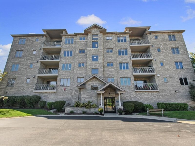 11131 Waters Edge Drive Orland Park IL 60467