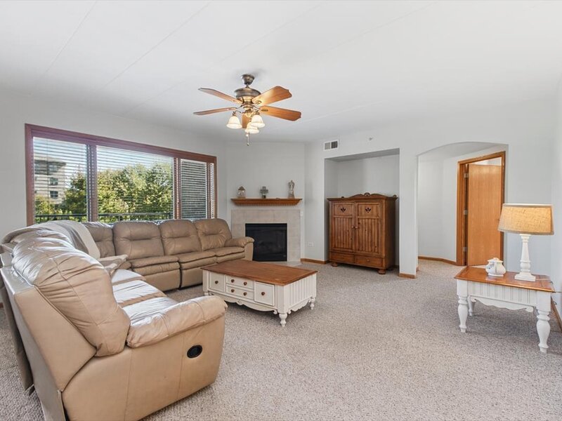 11131 Waters Edge Drive Orland Park IL 60467