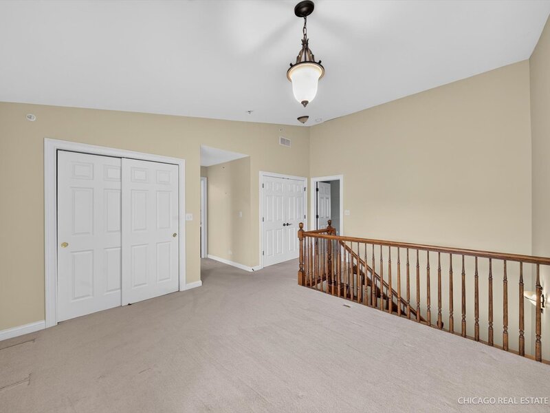 790 Parkview Court Glen Ellyn IL 60137