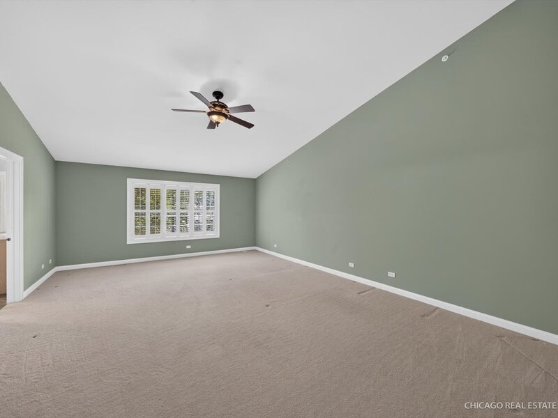 790 Parkview Court Glen Ellyn IL 60137