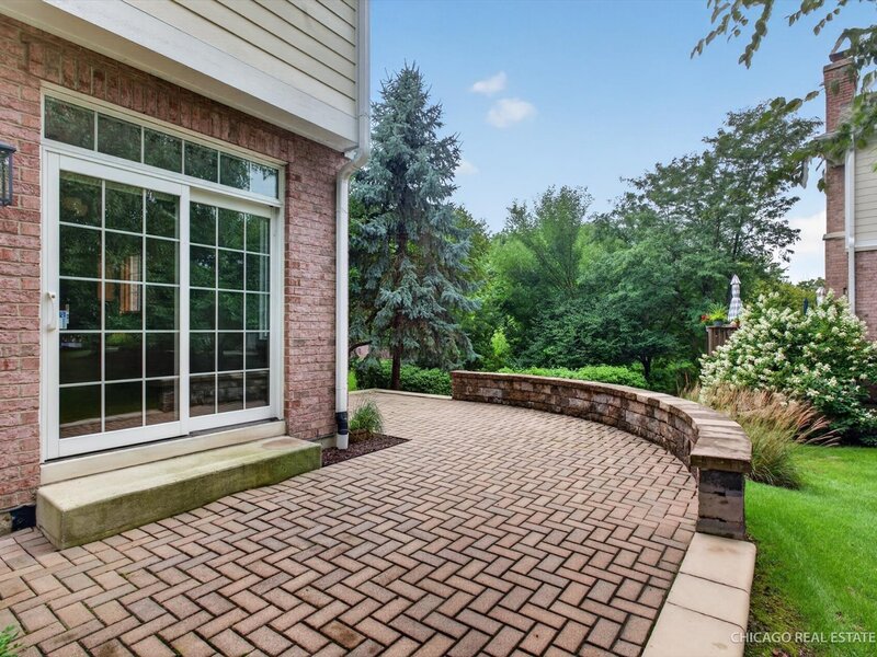 790 Parkview Court Glen Ellyn IL 60137
