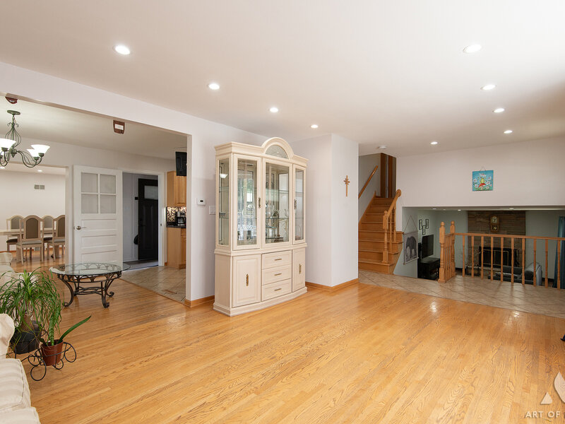 8140 W 91st Street Hickory Hills IL 60457