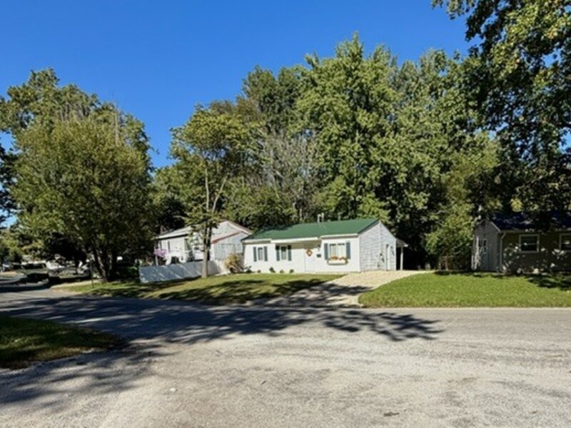 110 S Scottswood Drive Urbana IL 61802