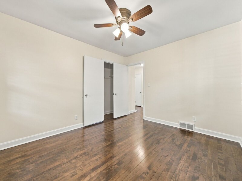 236 Ingleside Avenue Aurora IL 60506