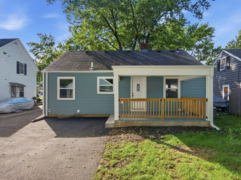 236 Ingleside Avenue Aurora IL 60506