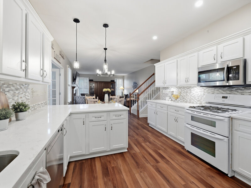 1 Fernwood Court Algonquin IL 60102