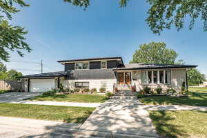 Photo of 801 Memorial Drive Calumet City IL 60409