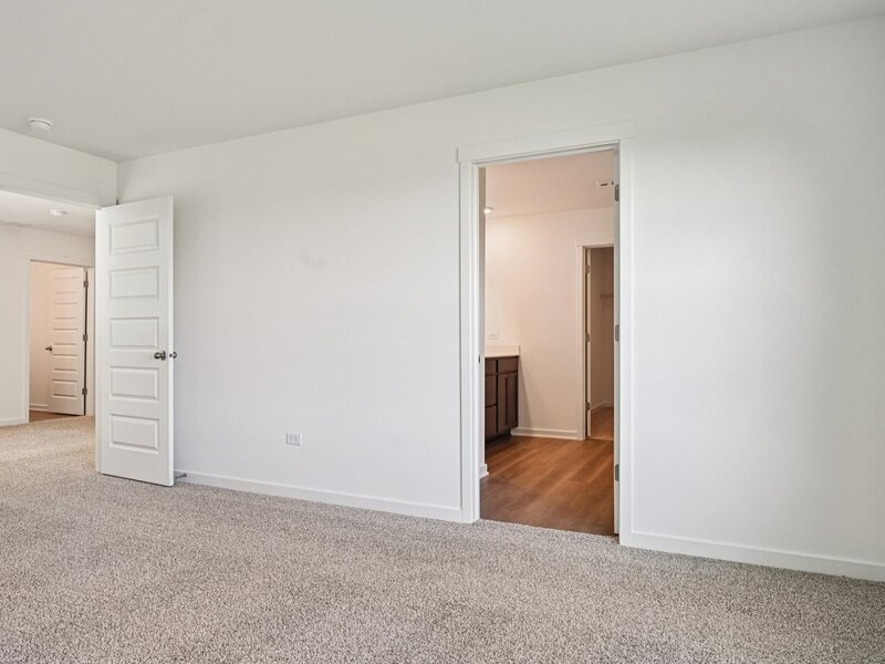 1034 Emerald Drive Montgomery IL 60538