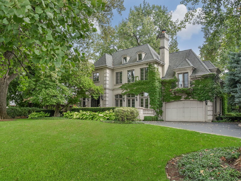 887 Crescent Boulevard Glen Ellyn IL 60137