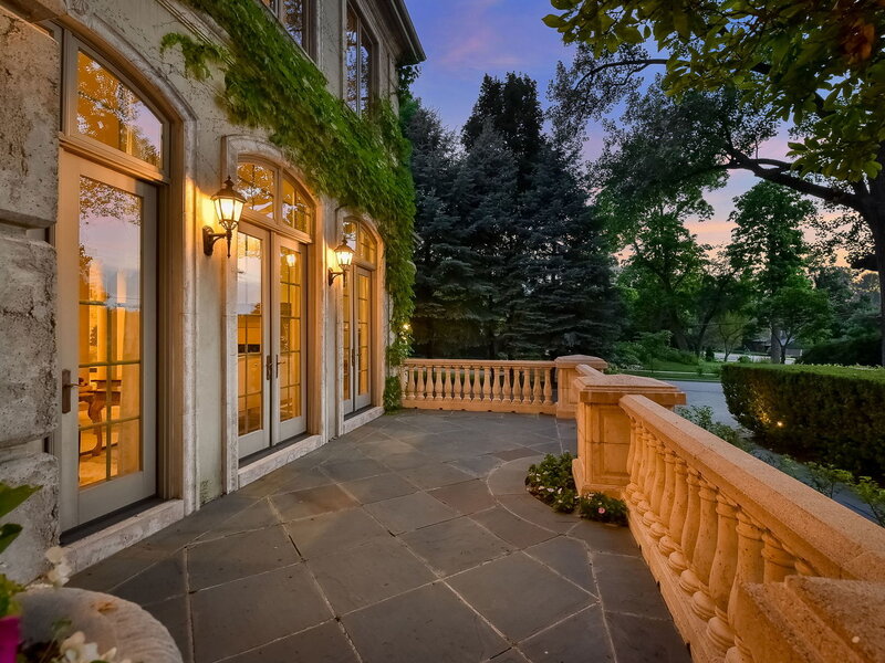 887 Crescent Boulevard Glen Ellyn IL 60137