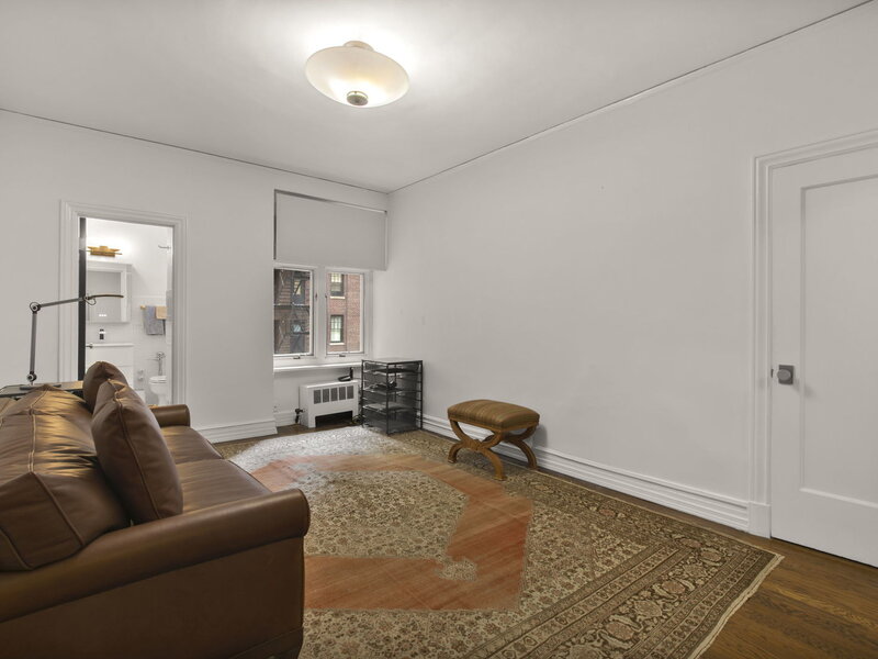 222 E Chestnut Street Chicago IL 60611
