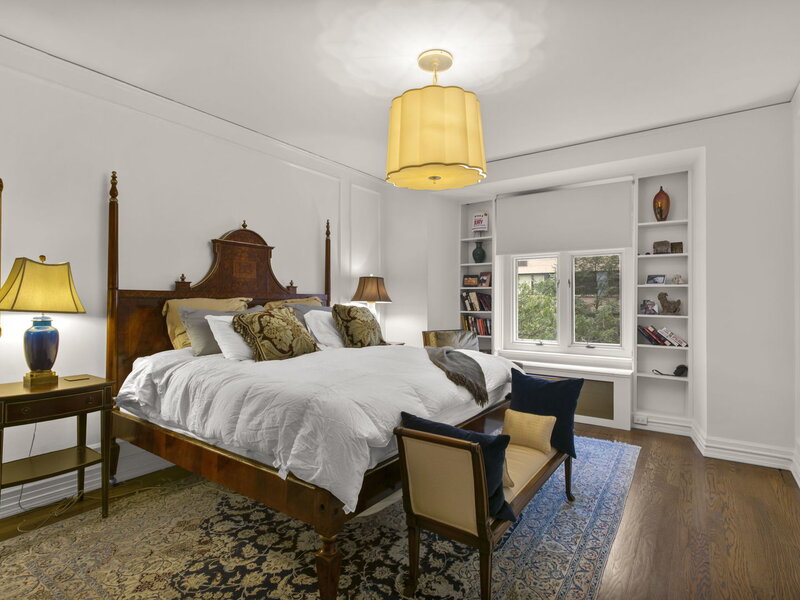 222 E Chestnut Street Chicago IL 60611