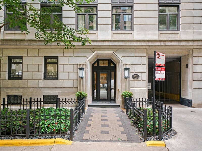 222 E Chestnut Street Chicago IL 60611