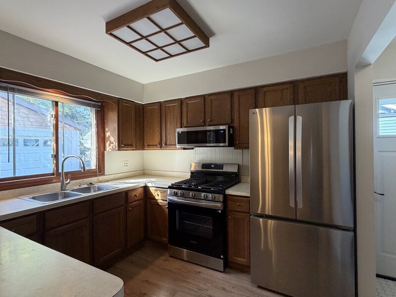 1 Newton Avenue Glen Ellyn IL 60137