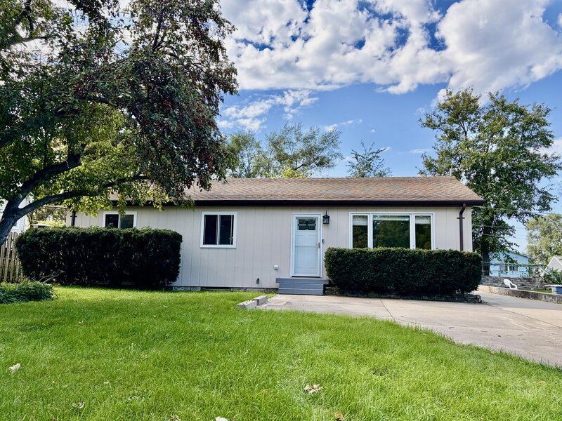 1 Newton Avenue Glen Ellyn IL 60137