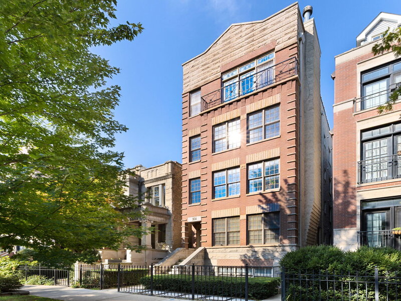 3634 N Fremont Street Chicago IL 60613