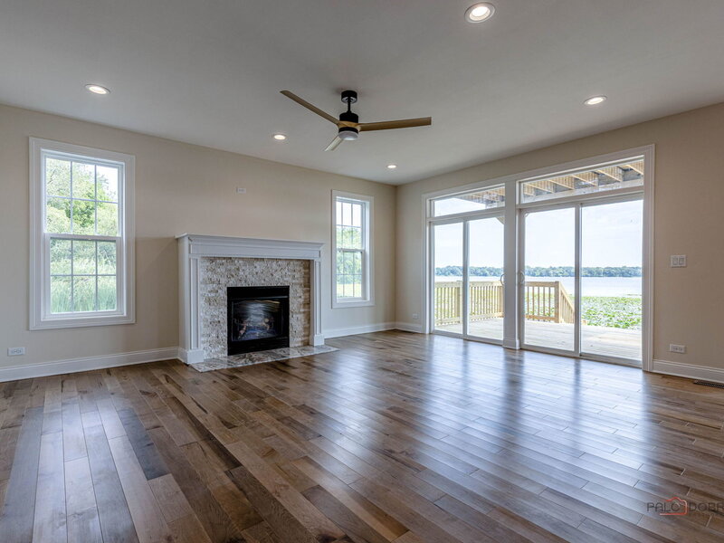 809 Lakeview Drive Round Lake IL 60073