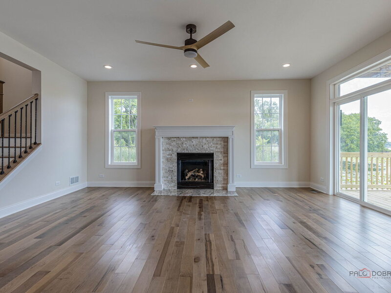 809 Lakeview Drive Round Lake IL 60073