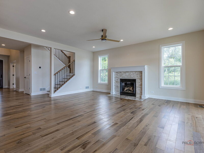 809 Lakeview Drive Round Lake IL 60073