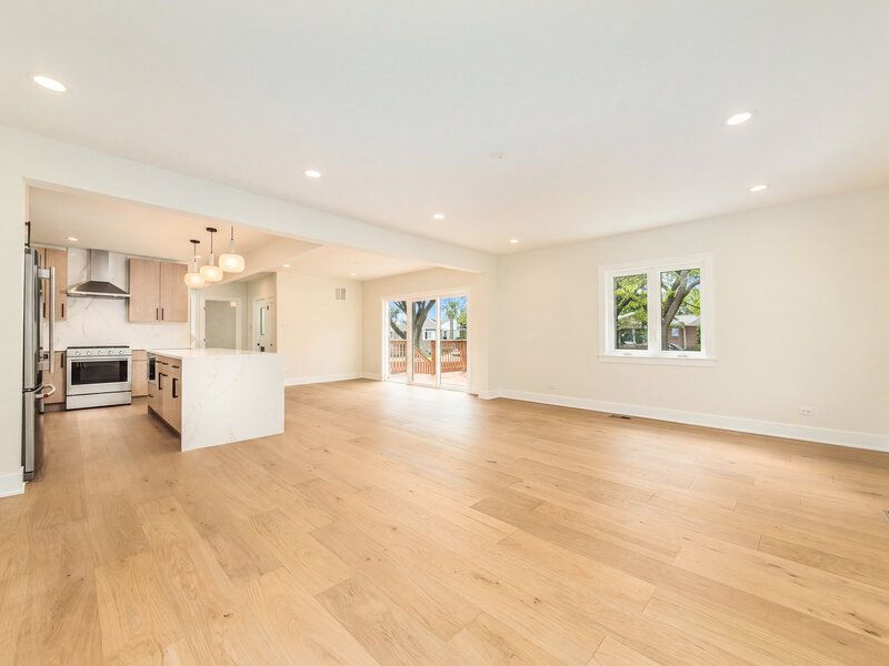 6417 N Oxford Avenue Chicago IL 60631